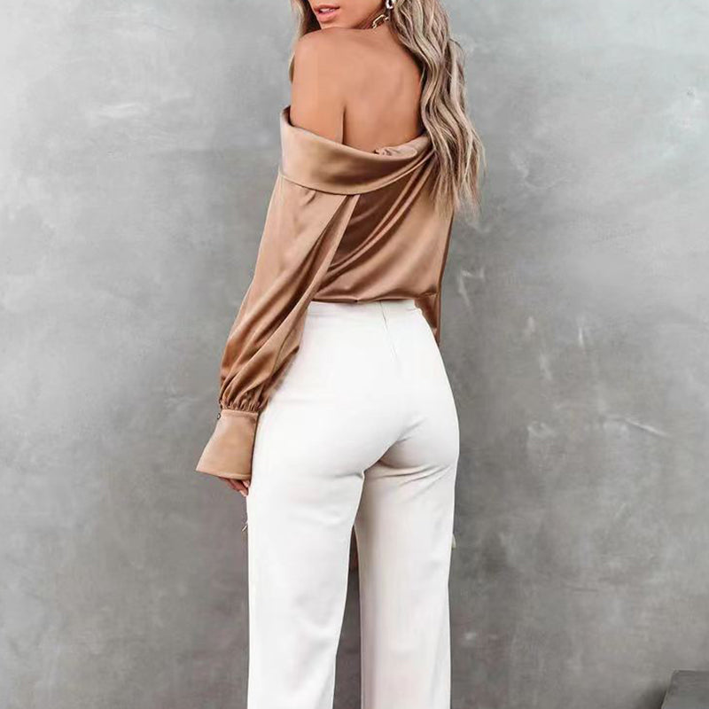 Braune One-Shoulder-Satinbluse – Martina